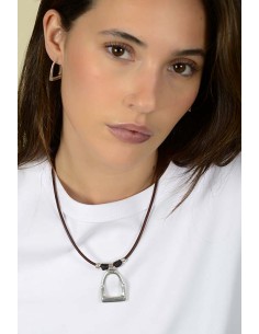 Collar Equa 2
