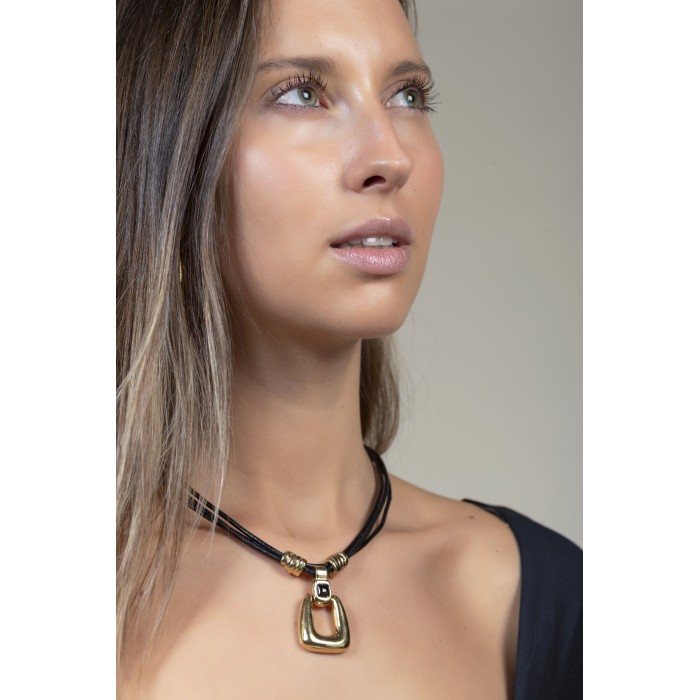 Collar Kubik Chik Oro