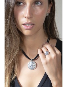 Collar Rosalie 2