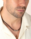 Cape collar