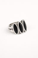 Iris Ring