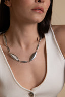 Collar Nigella