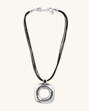 Asir Collar